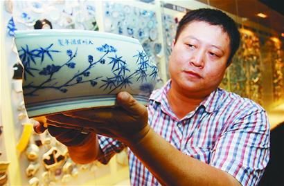 陳玉泉:古瓷片中煉“金睛”(組圖)