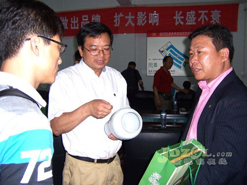 點(diǎn)擊圖片可在新窗口打開(kāi):