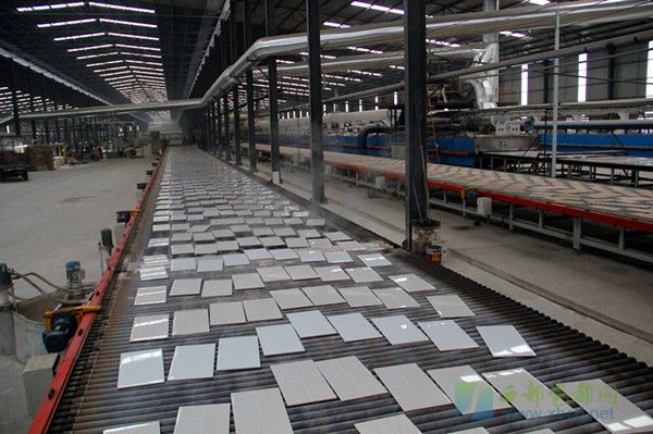 大唐電信與中船重工客商來夾考察陶瓷產(chǎn)業(yè)發(fā)展